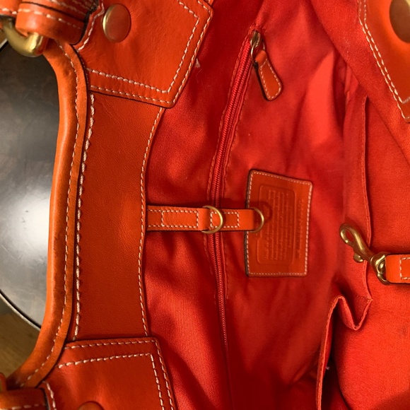 Coach orange Poppy purse - Picture 5 of 5